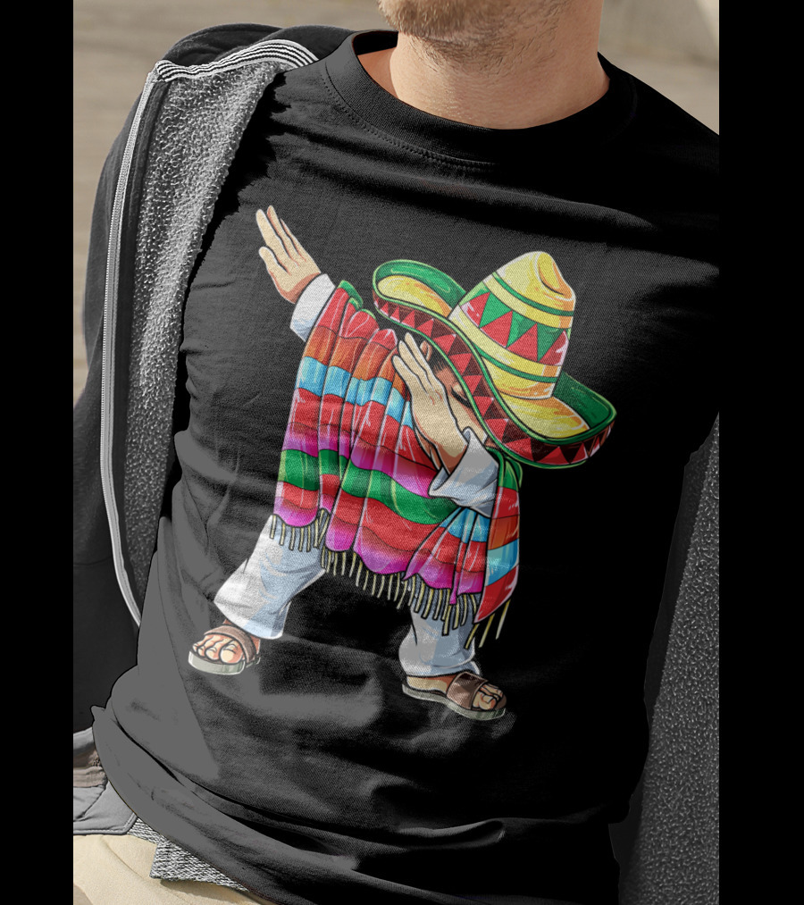 Cinco De Mayo Dabbing Sombrero Mexican Poncho Funny Dance T-Shirt