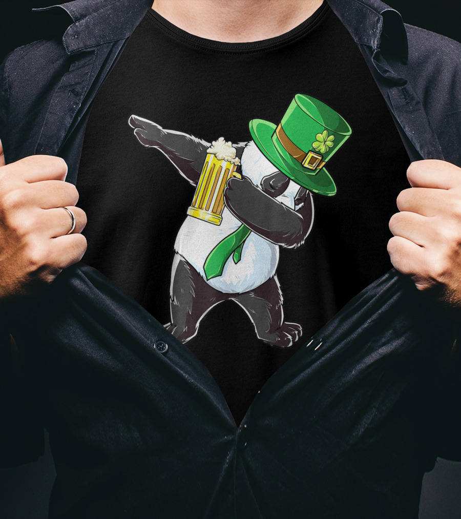 Dabbing Panda With Green Leprechaun Hat And Beer T-Shirt