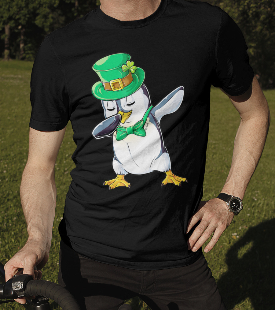 Dabbing Penguin St Patricks Day Leprechaun Hat And Bow Tie T-Shirt