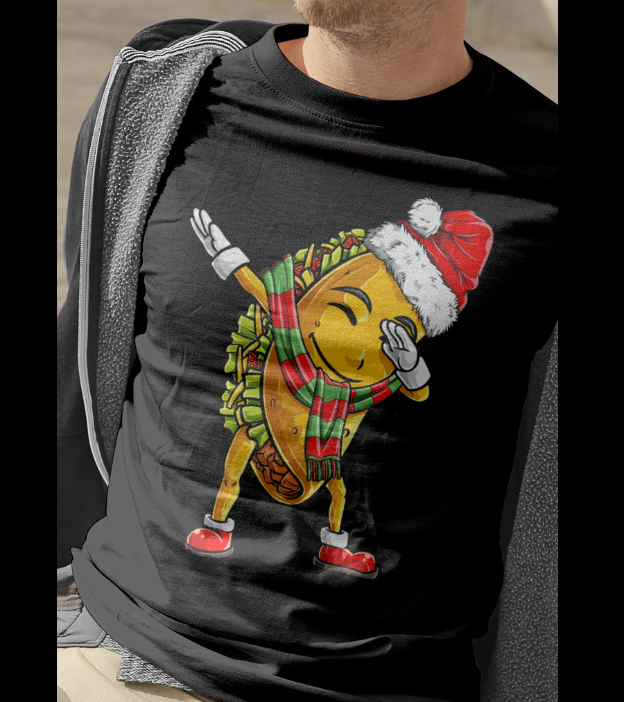 Dabbing Santa Taco With Christmas Hat And Scarf T-Shirt