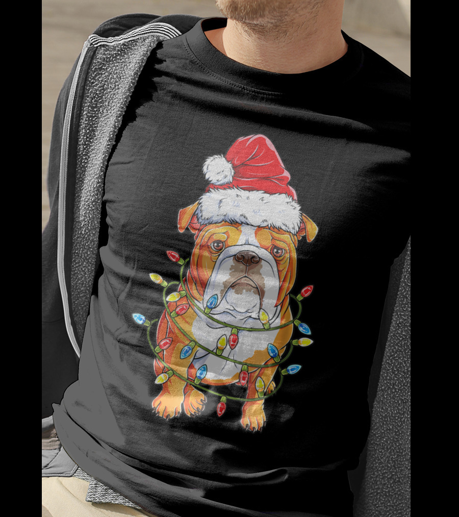 English Bulldog Santa Hat Wrapped In Christmas Lights Holiday Festive Fun T-Shirt