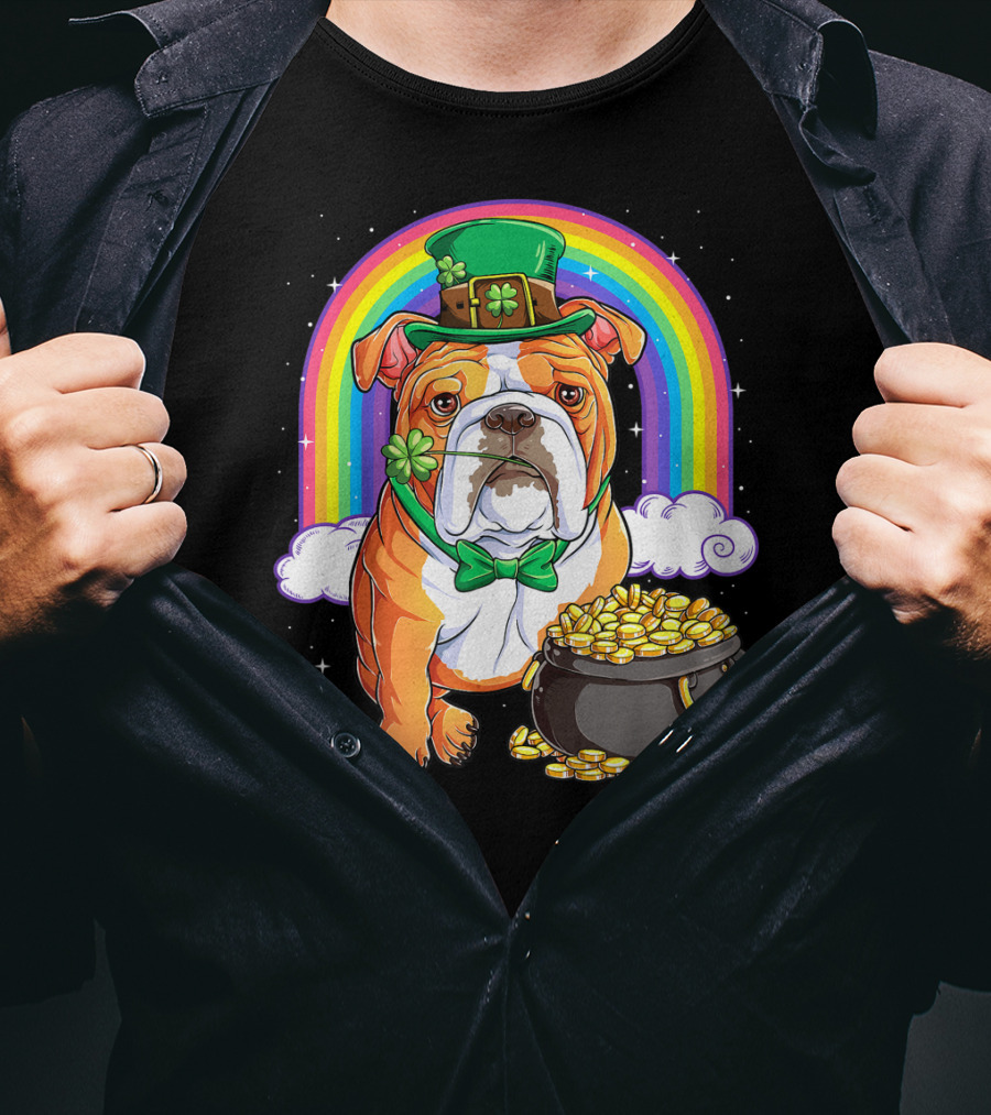 English Bulldog Leprechaun St Patricks Day Rainbow Gold Pot T-Shirt