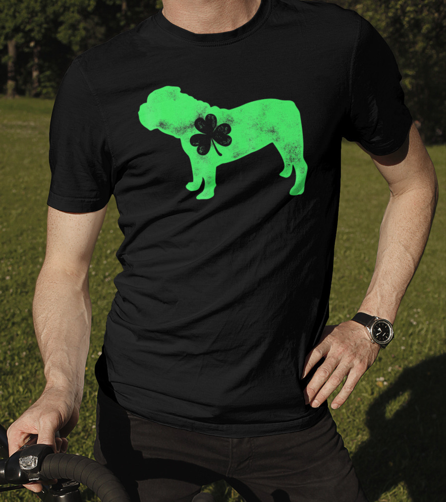 St Patricks Day English Bulldog Shamrock Men Dog T-Shirt