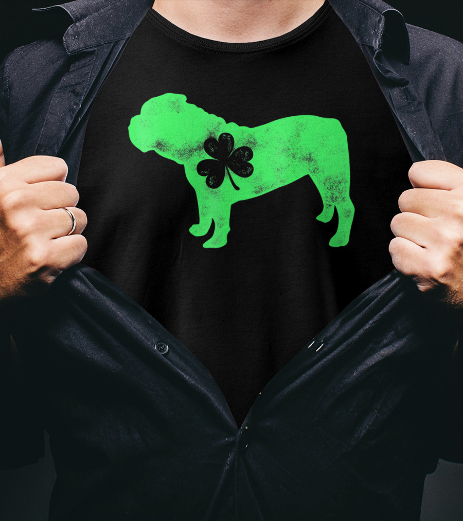 St Patricks Day English Bulldog Shamrock Men Dog T-Shirt