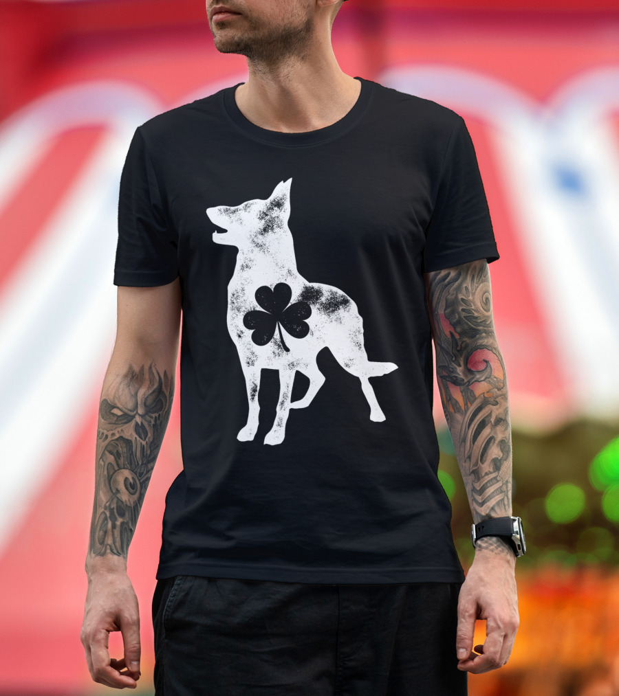 German Shepherd Dog with Shamrock St Patricks Day Men T-Shirt