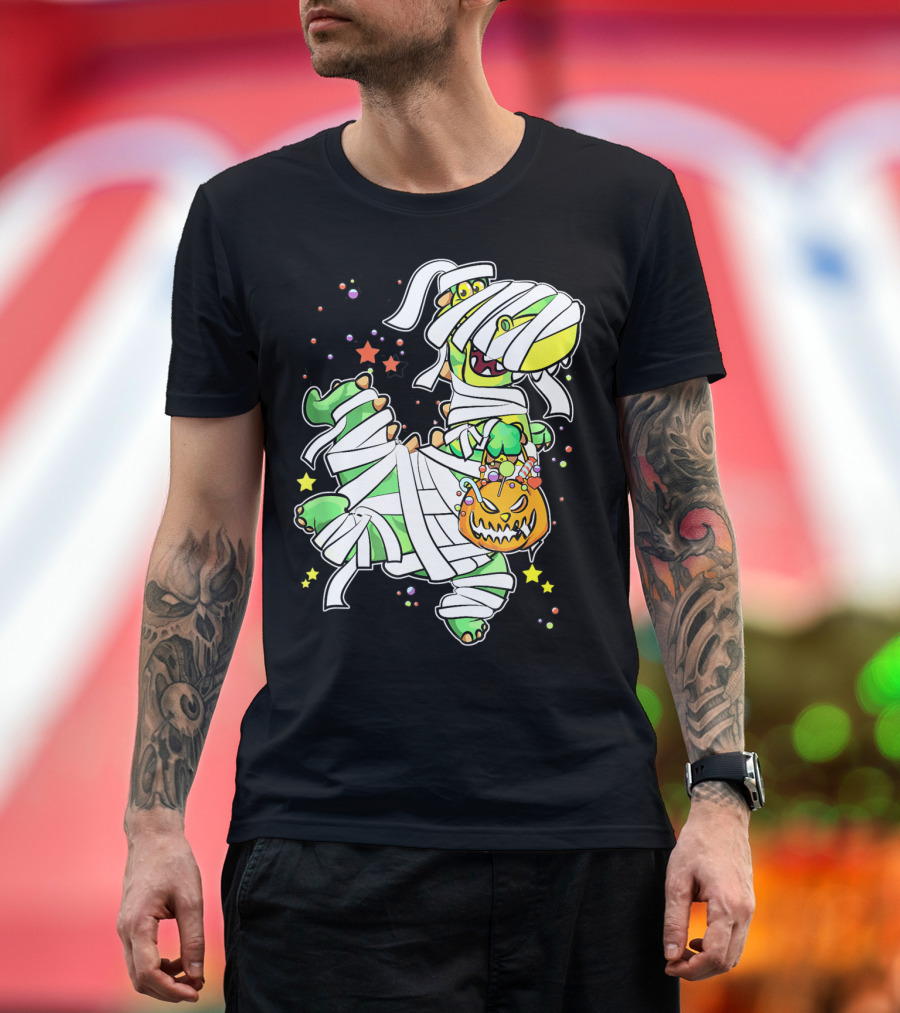 Halloween Mummy Dinosaur with Pumpkin Candy Basket T-Shirt