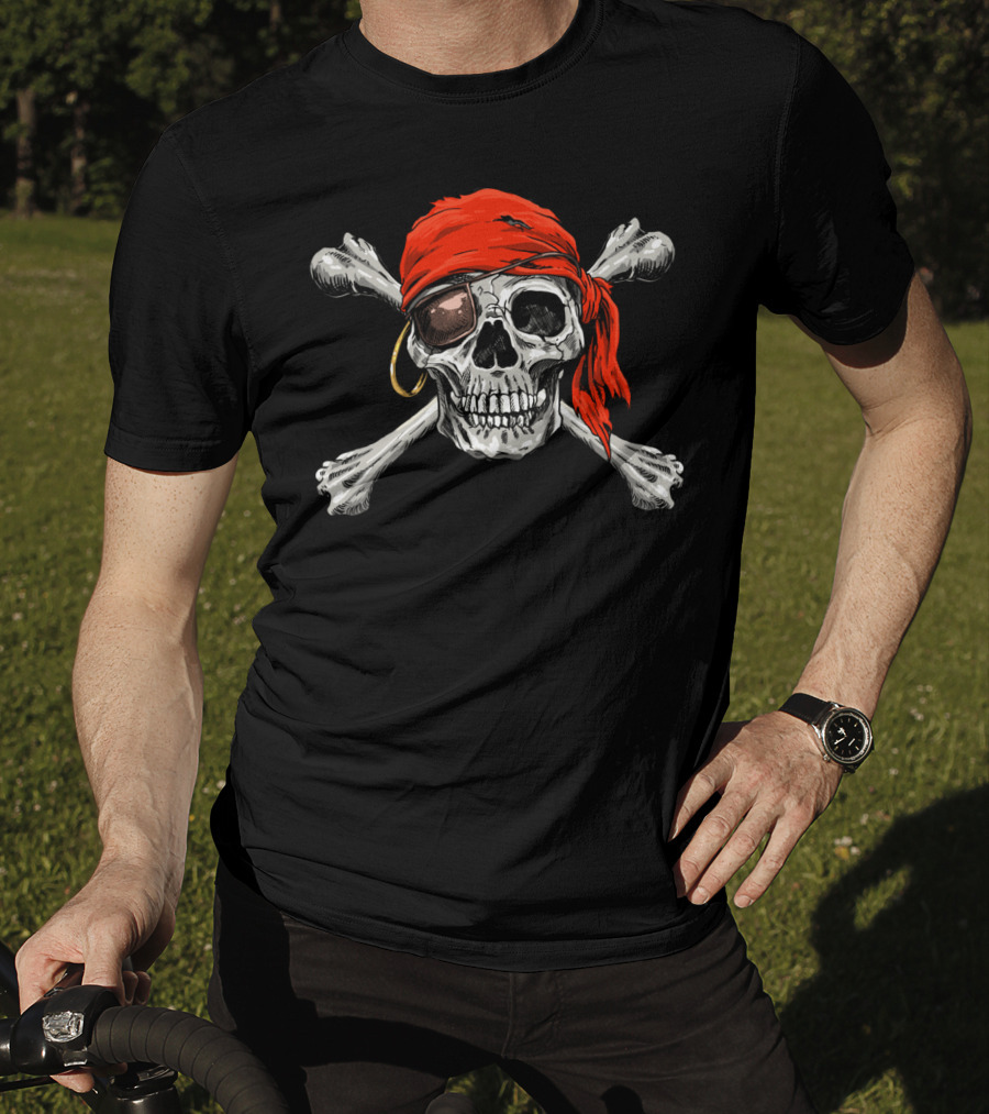 Jolly Roger Skull Crossbones Halloween Pirate Flag Red Bandana Eyepatch T-Shirt