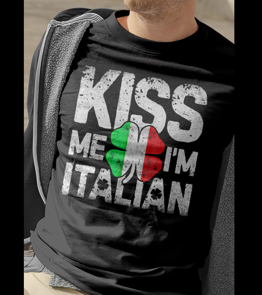 Kiss Me I'm Italian Clover Flag T-Shirt