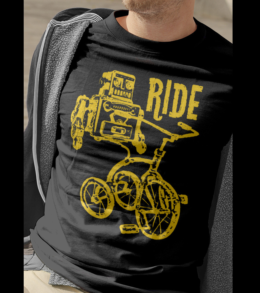 I Want To Ride My Tricycle Robot On Trike Vintage Style RIDE T-Shirt