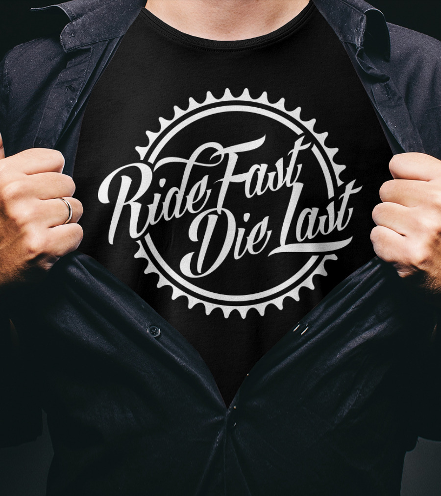 Ride Fast Die Last Gear Sprocket Cycle Motif T-Shirt