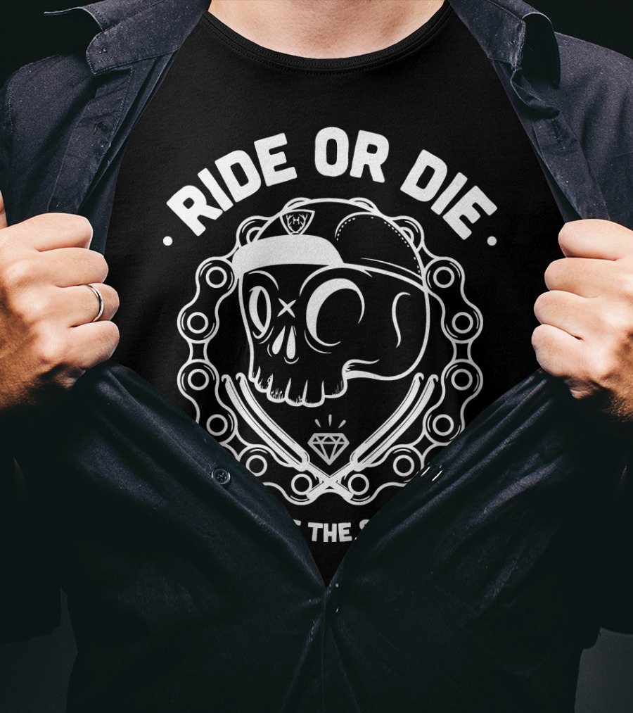Ride Or Die Skull With Cap And Chain We Rule The Streets Diamond T-Shirt