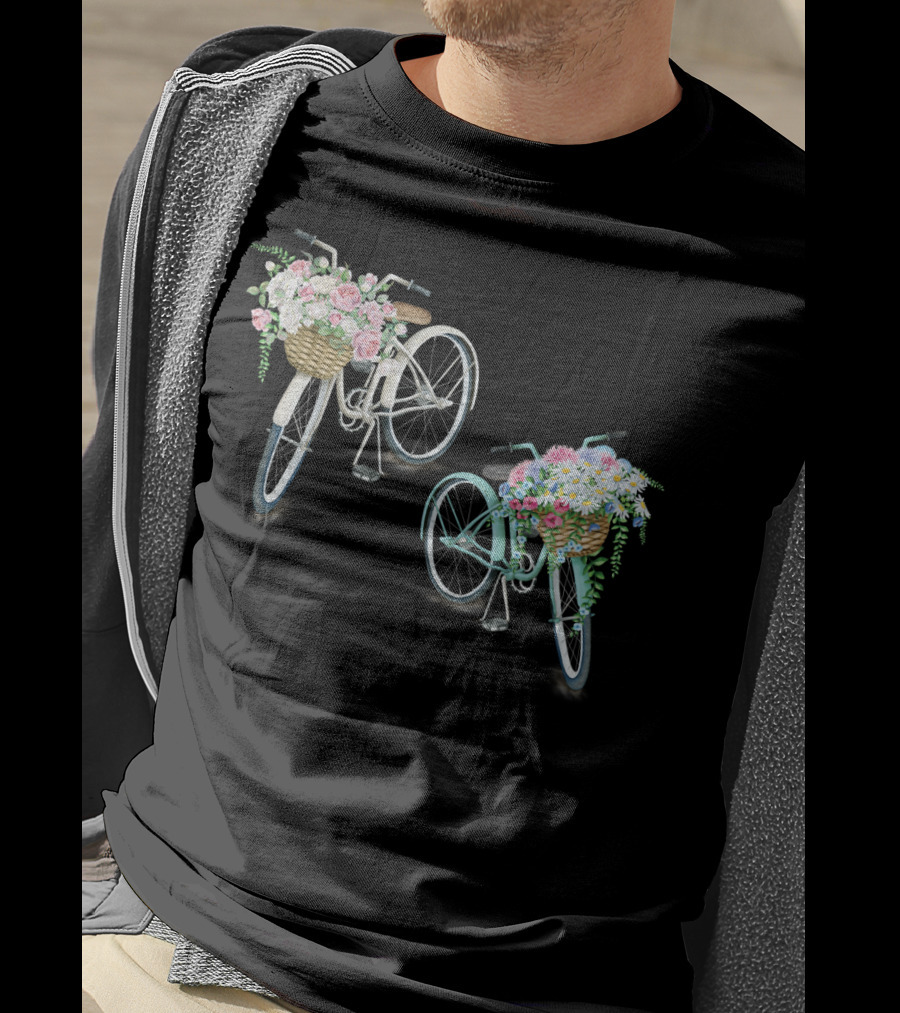 Vintage Bicycles With Flower Baskets Roses And Daisies T-Shirt