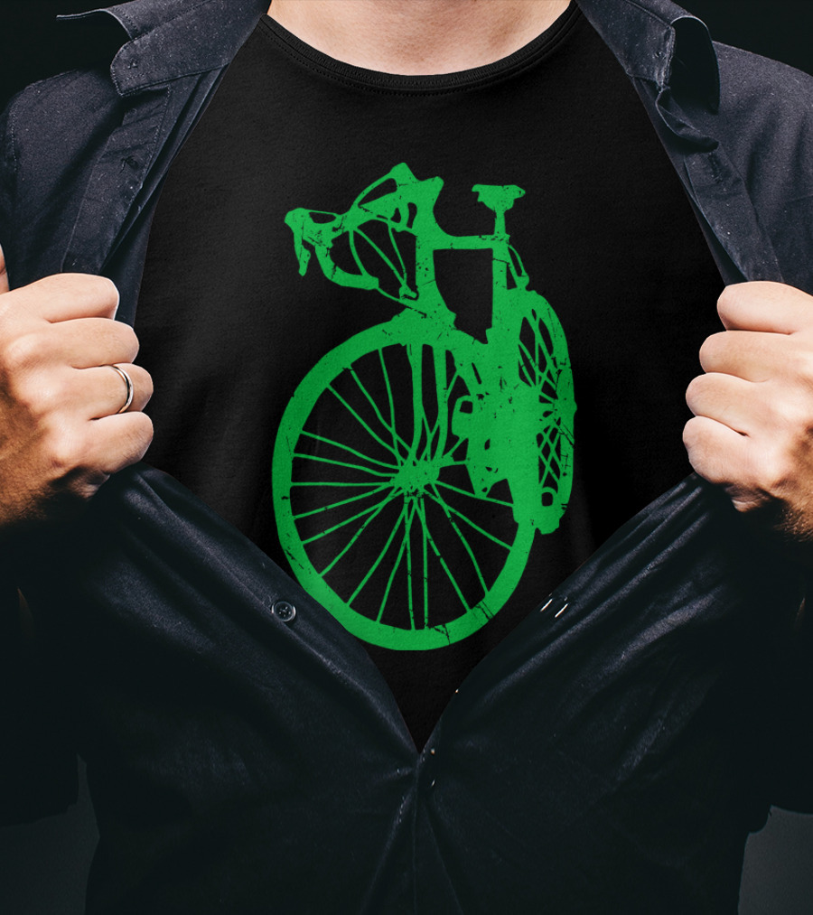Vintage Rustic Racing Bike In Green T-Shirt