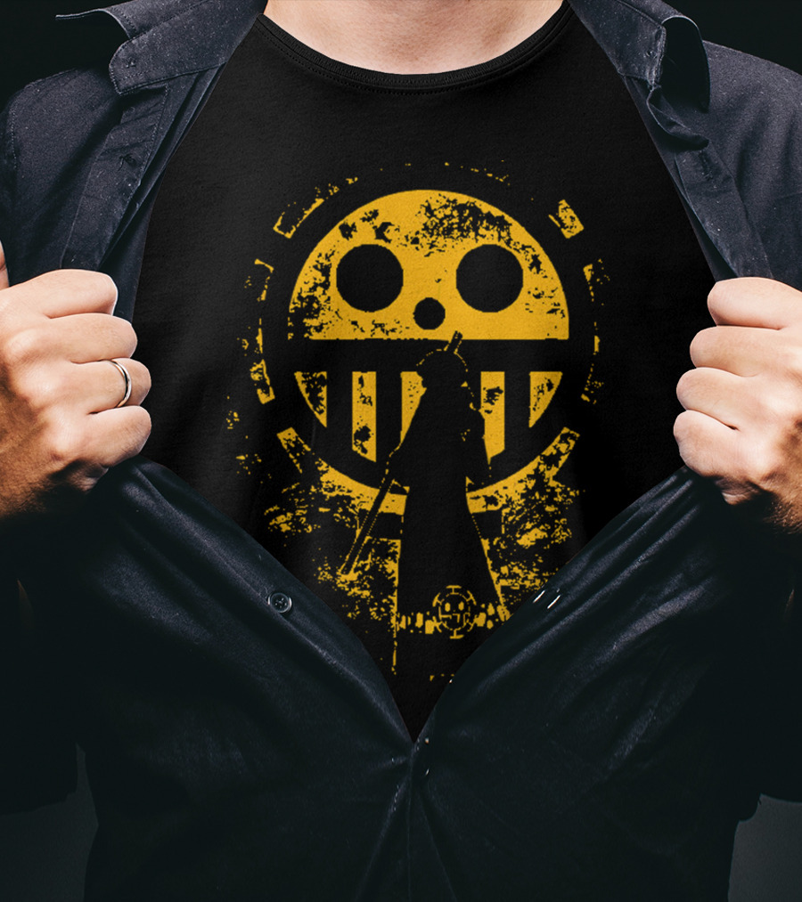 Trafalgar D. Water Law Heart Pirates Jolly Roger Op Op One Piece Fan Gear T-Shirt