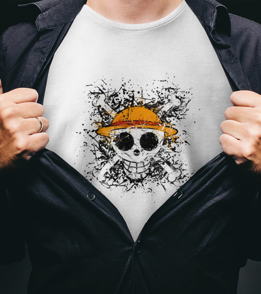One Piece Iwara Skull Symbol With Straw Hat T-Shirt