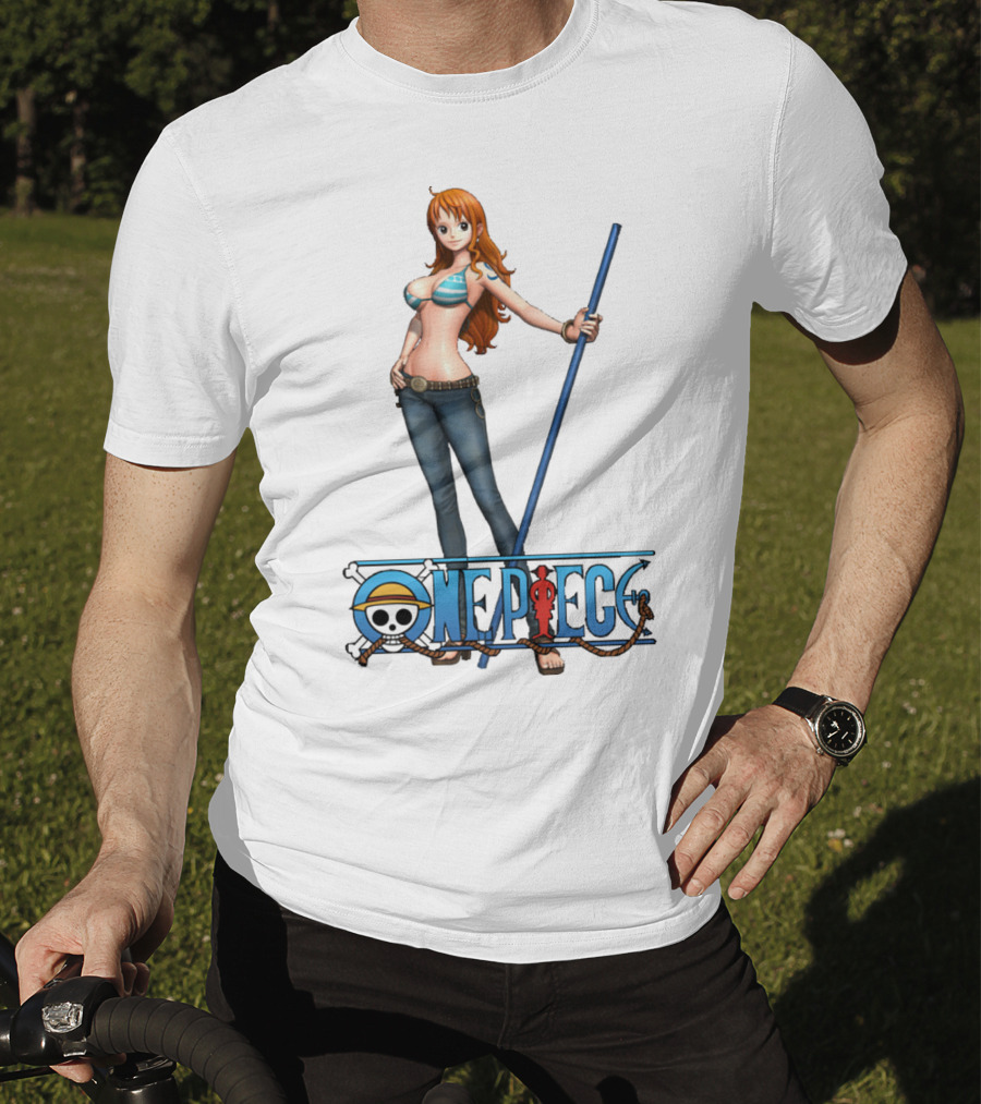 One Piece Nami Iconic Character Artwork T-Shirt