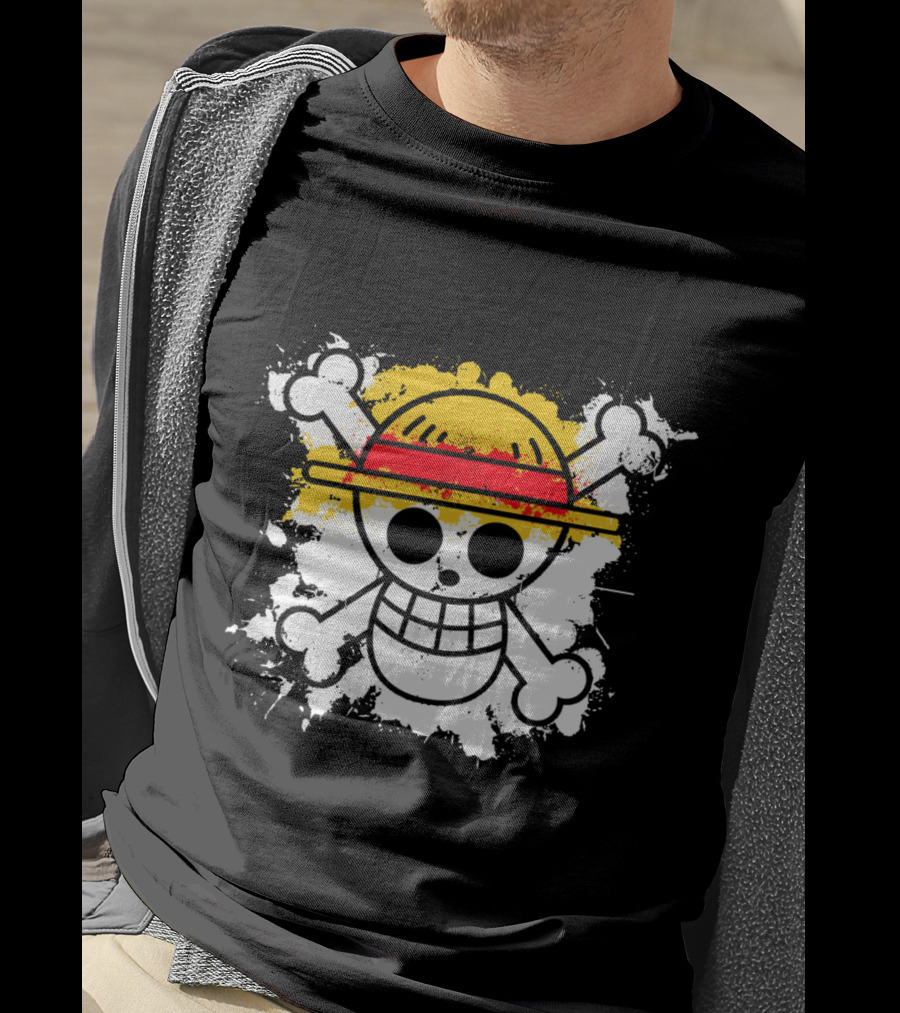 Straw Hat Pirates Jolly Roger Skull Emblem One Piece Anime T-Shirt