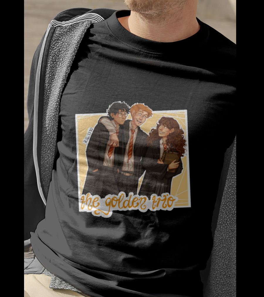 The Golden Trio: Ron, Hermione, And Harry In School Robes T-Shirt