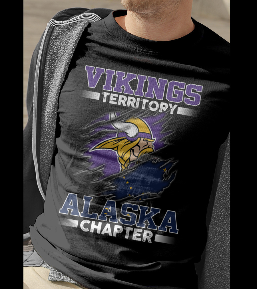 Vikings Territory Alaska Chapter Viking Helmet And Alaska Flag T-Shirt