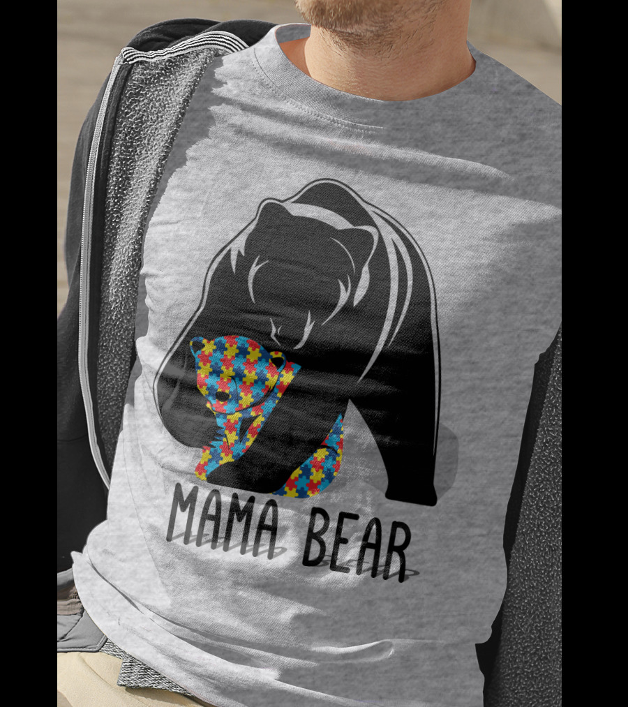 Mama Bear Autism Puzzle Bear Hug T-Shirt