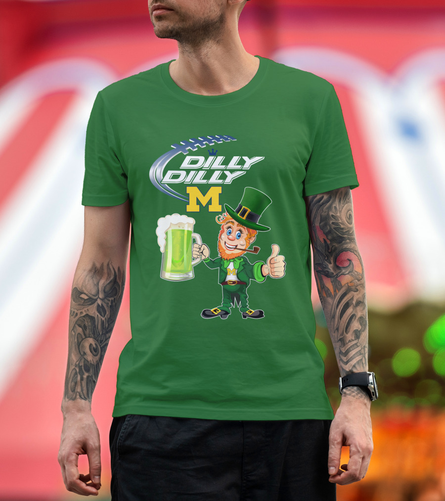 Dilly Dilly M Patrick Football Leprechaun with Green Beer T-Shirt