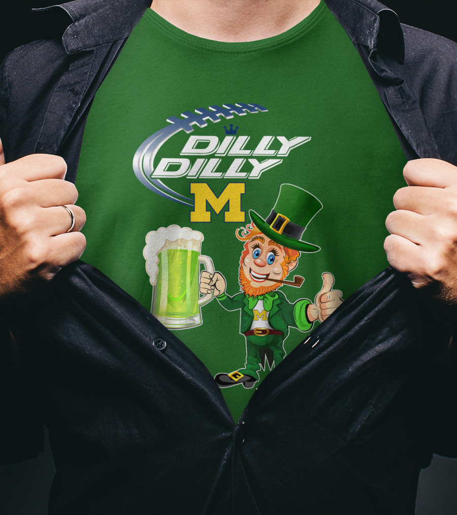 Dilly Dilly M Patrick Football Leprechaun With Green Beer T-Shirt