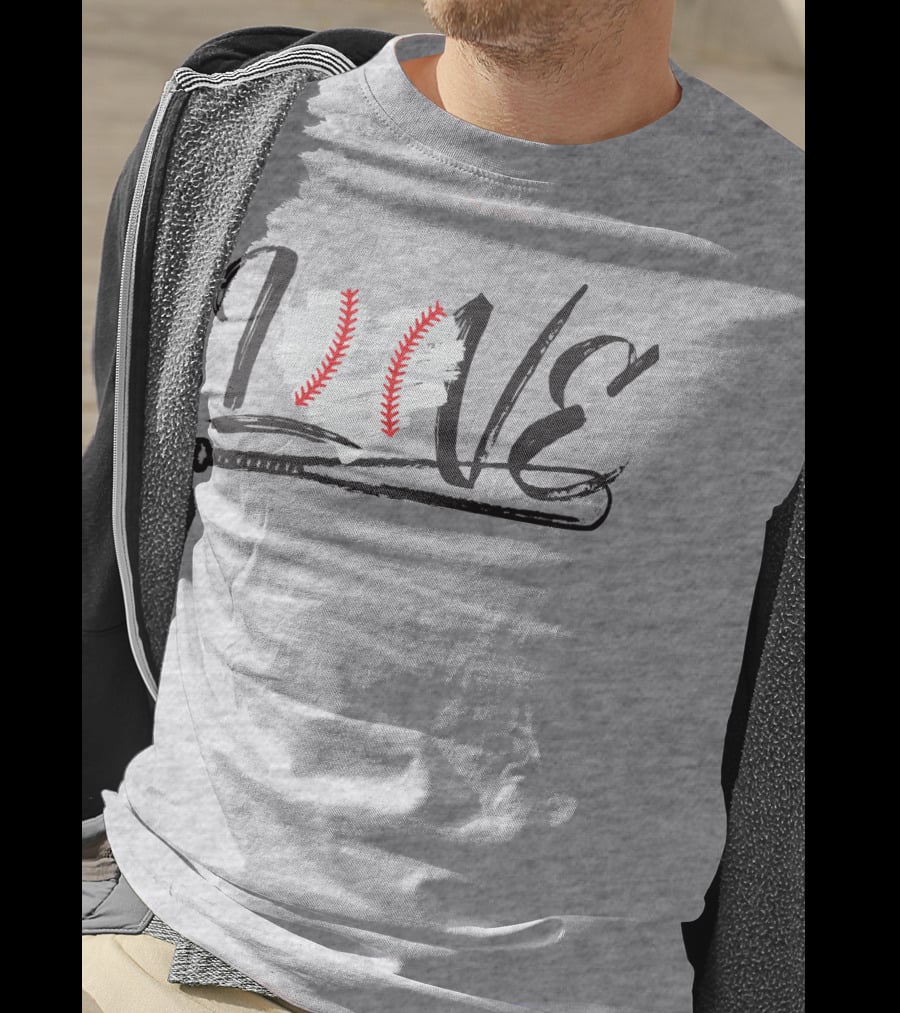 Love Baseball Bat Heart Stitching T-Shirt
