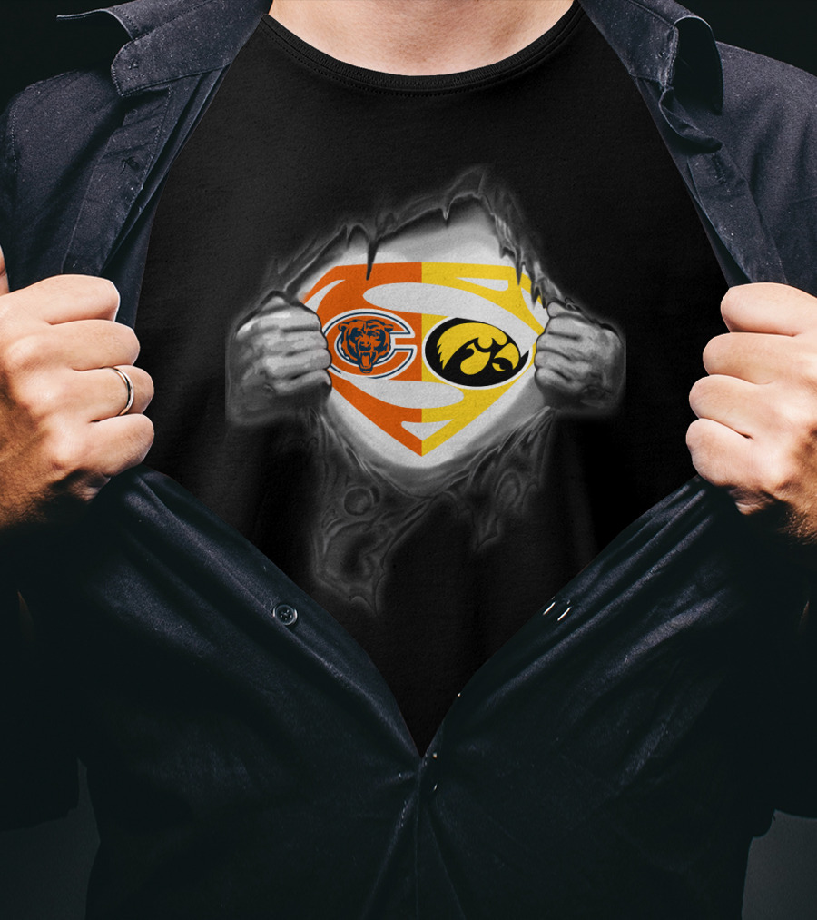 Chicago Bears Iowa Hawkeyes Superman Logo Fusion T-Shirt