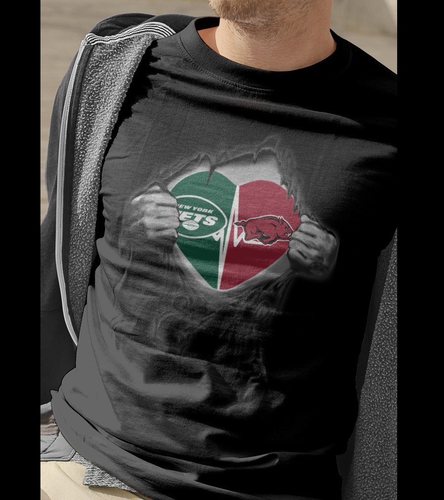 New York Jets Arkansas Razorbacks Heart Torn T-Shirt
