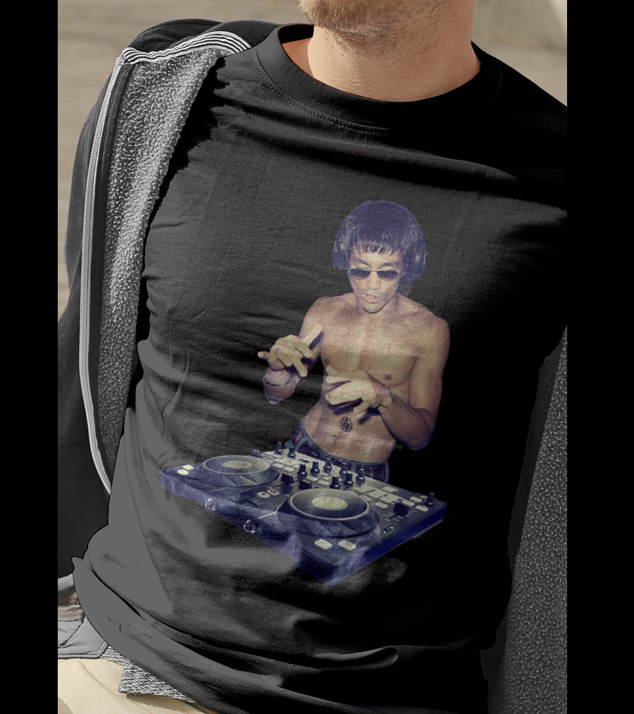 Bruce Lee DJ Mixing Martial Arts Humor Gym MMA Training T-Shirt