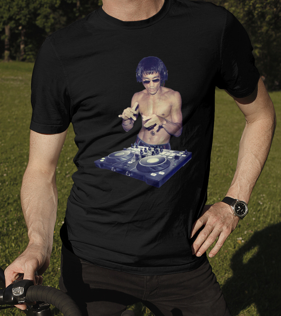 Bruce Lee DJ Mixing Martial Arts Humor Gym MMA Training T-Shirt