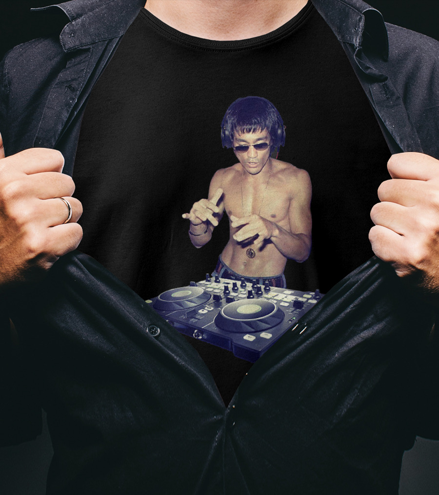 Bruce Lee DJ Mixing Martial Arts Humor Gym MMA Training T-Shirt