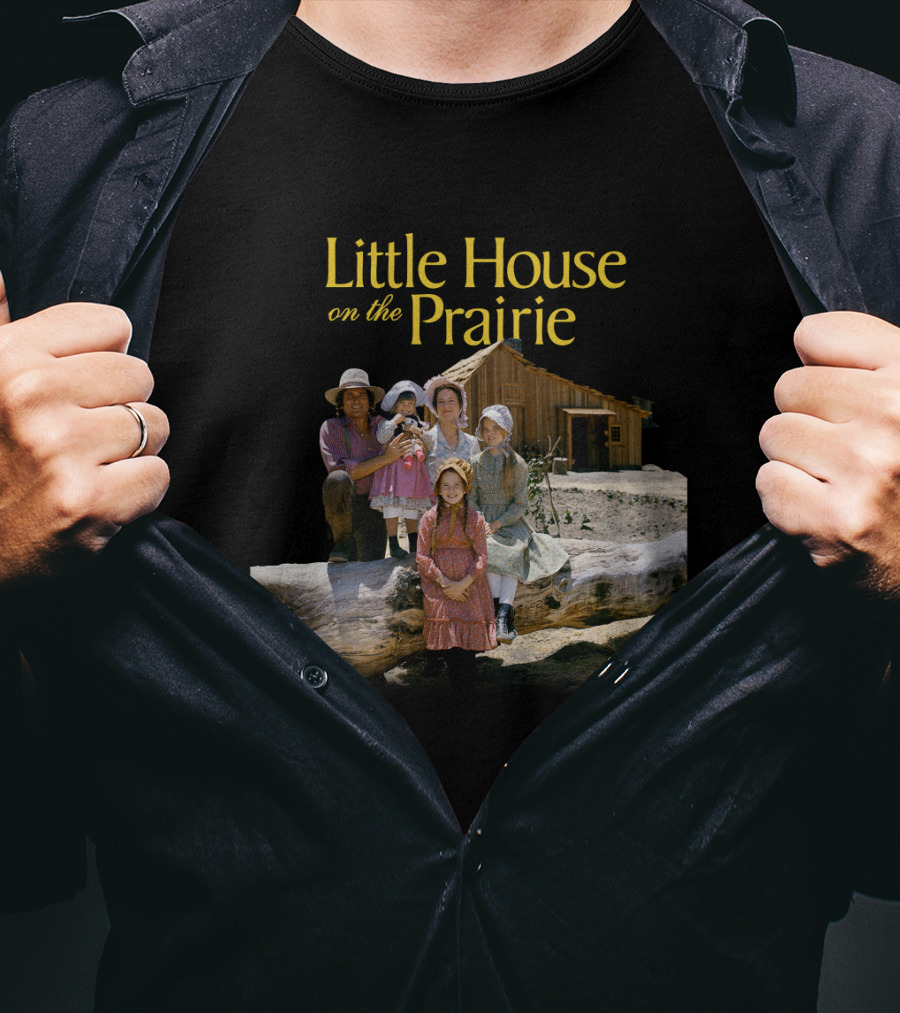 Little House On The Prairie Family In Rustic Homestead Setting T-Shirt