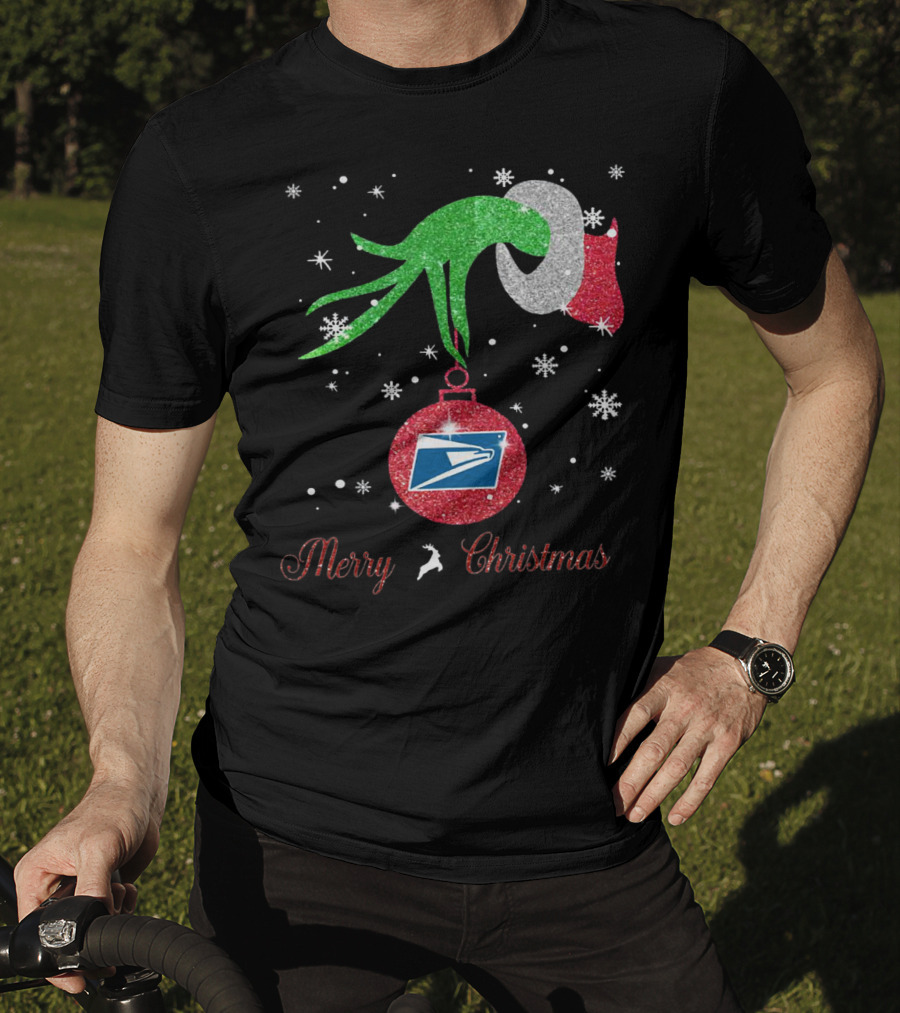 Merry Christmas Grinch Holding USPS T-Shirt
