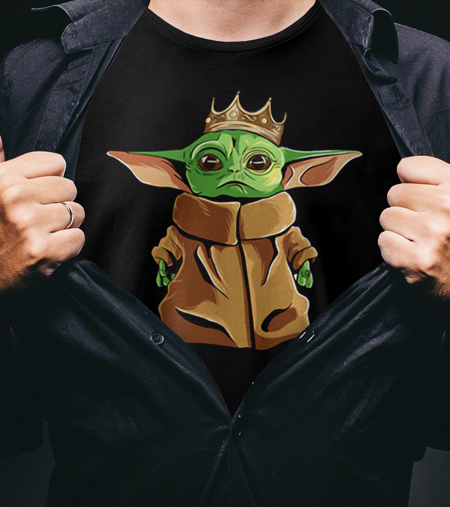The Mandalorian Baby Yoda King Wearing Crown T-Shirt