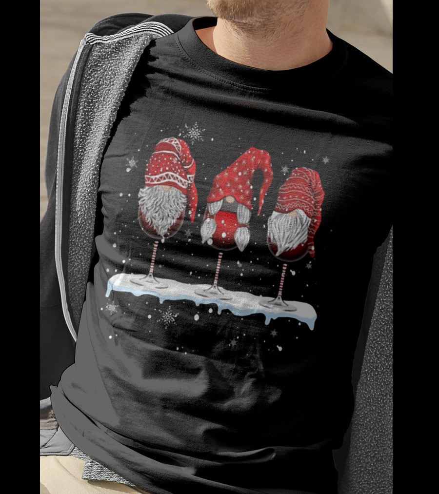 Wine Glasses Gnomies Holiday Snowflakes Gnome Trio T-Shirt