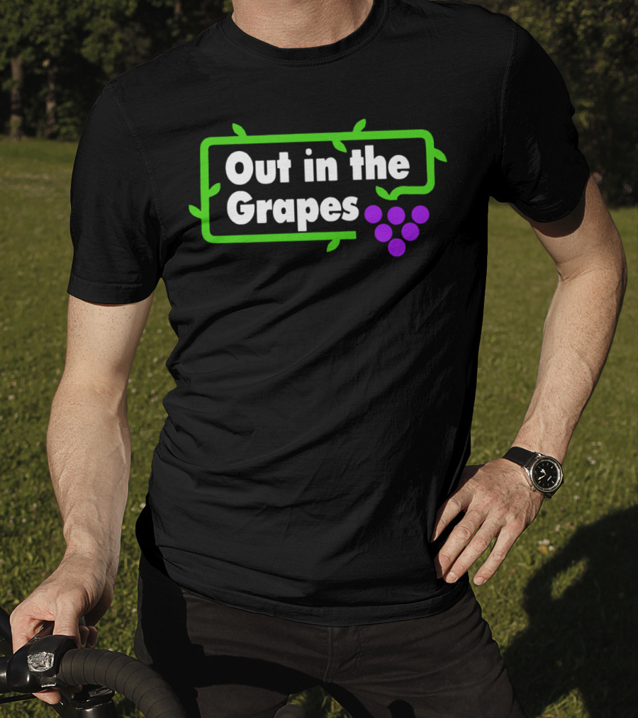 Out In The Grapes Vine Frame With Purple Grapes T-Shirt