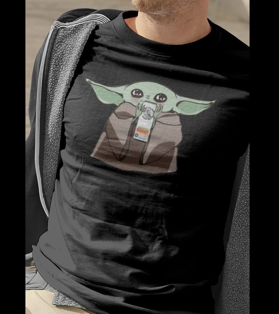 Baby Yoda Holding Baby Claw Can T-Shirt