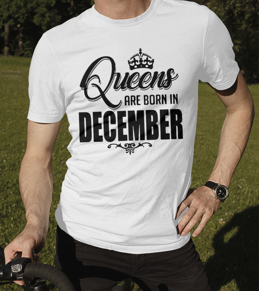 Queens Are Born In December Crown T-Shirt