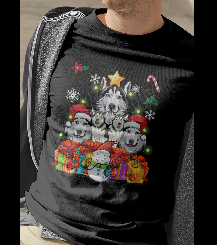 Siberian Husky Christmas Tree Decor With Snowflakes, Candy Cane, Snowman, And Presents T-Shirt