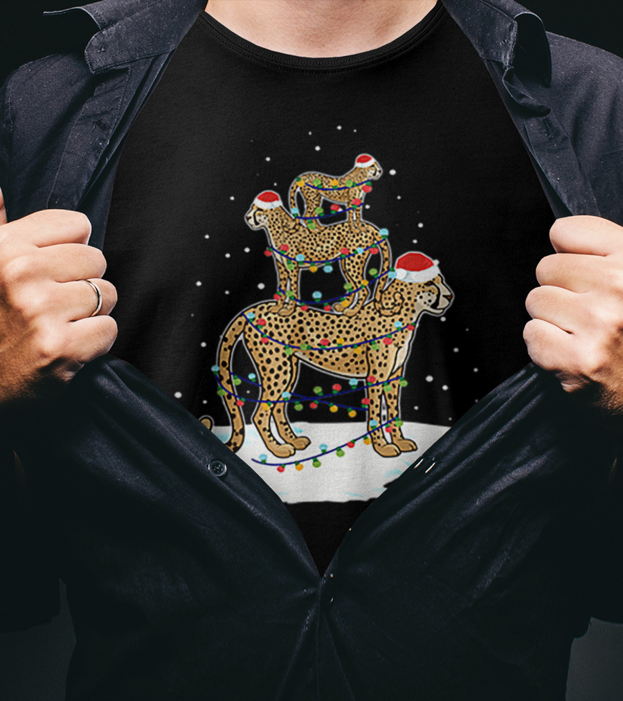 Cheetah Santa Christmas Tree With Festive Lights And Snowflakes T-Shirt