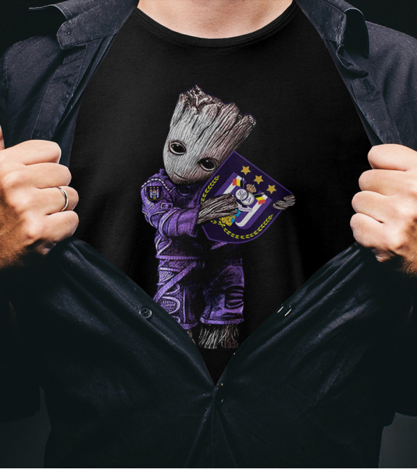 Baby Groot Hugging R.S.C. Anderlecht Emblem T-Shirt