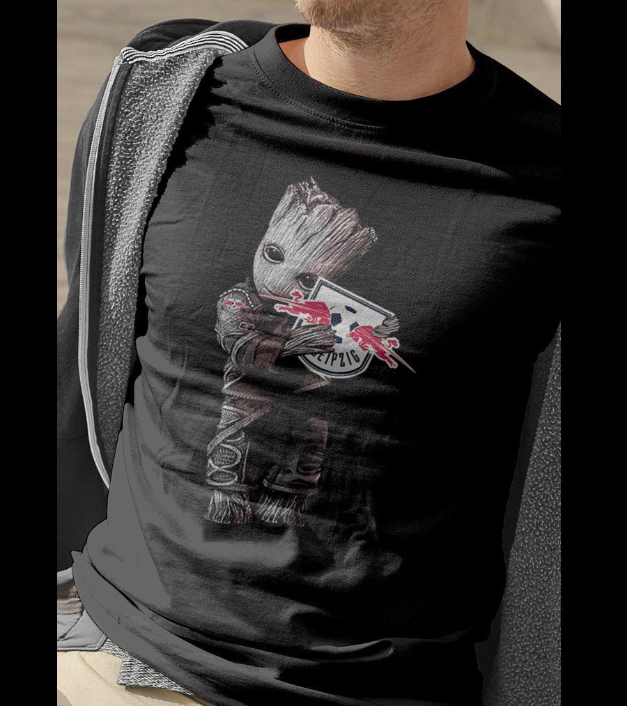 Baby Groot Embracing RB Leipzig T-Shirt
