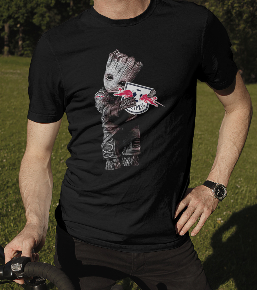 Baby Groot Embracing RB Leipzig T-Shirt