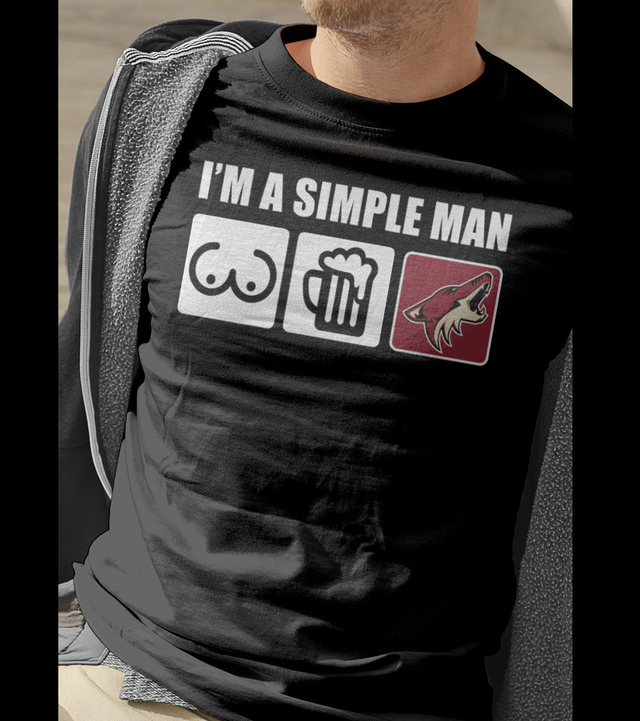 I'm A Simple Man Coyotes Beer Hockey Fan T-Shirt