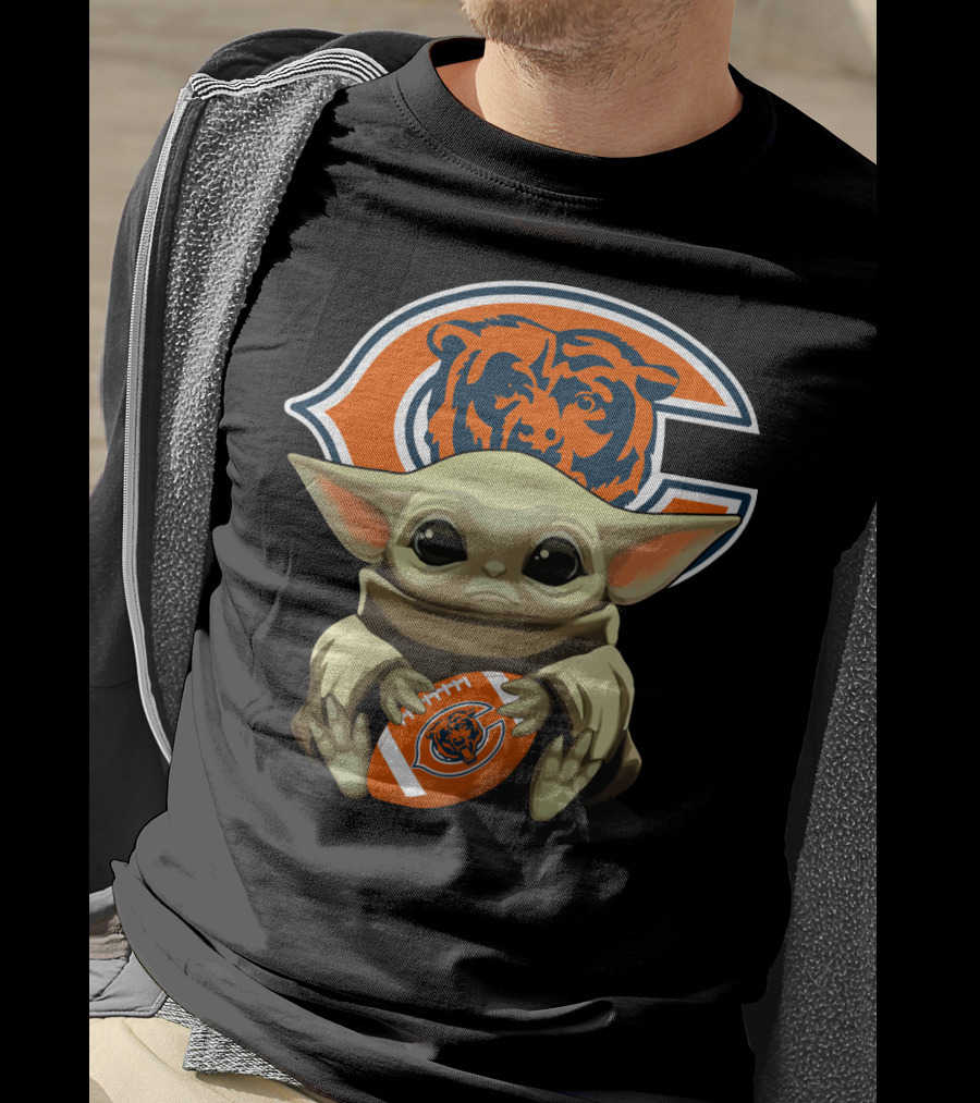 Baby Yoda Chicago Bears Football T-Shirt