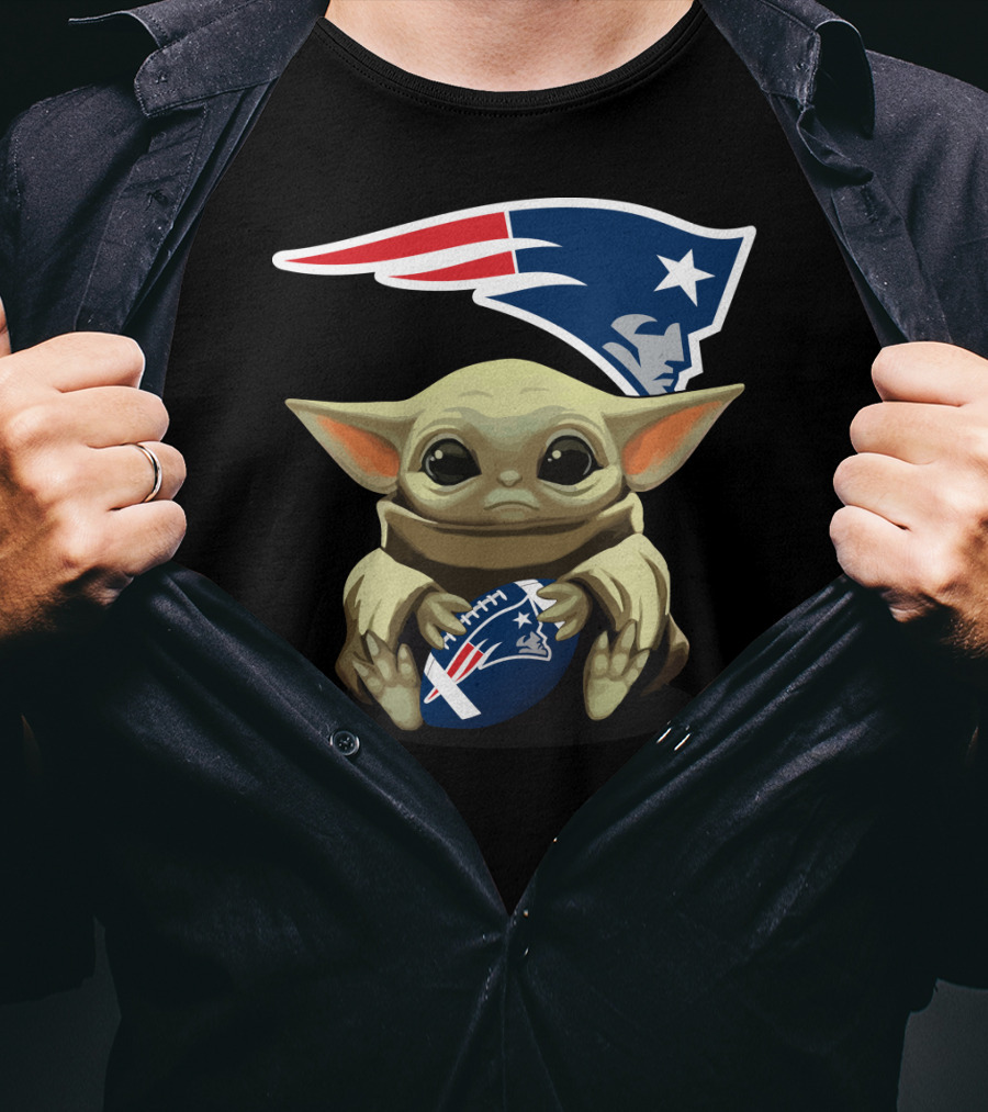 Yoda Baby Patriots Football Star Wars Crossover T-Shirt