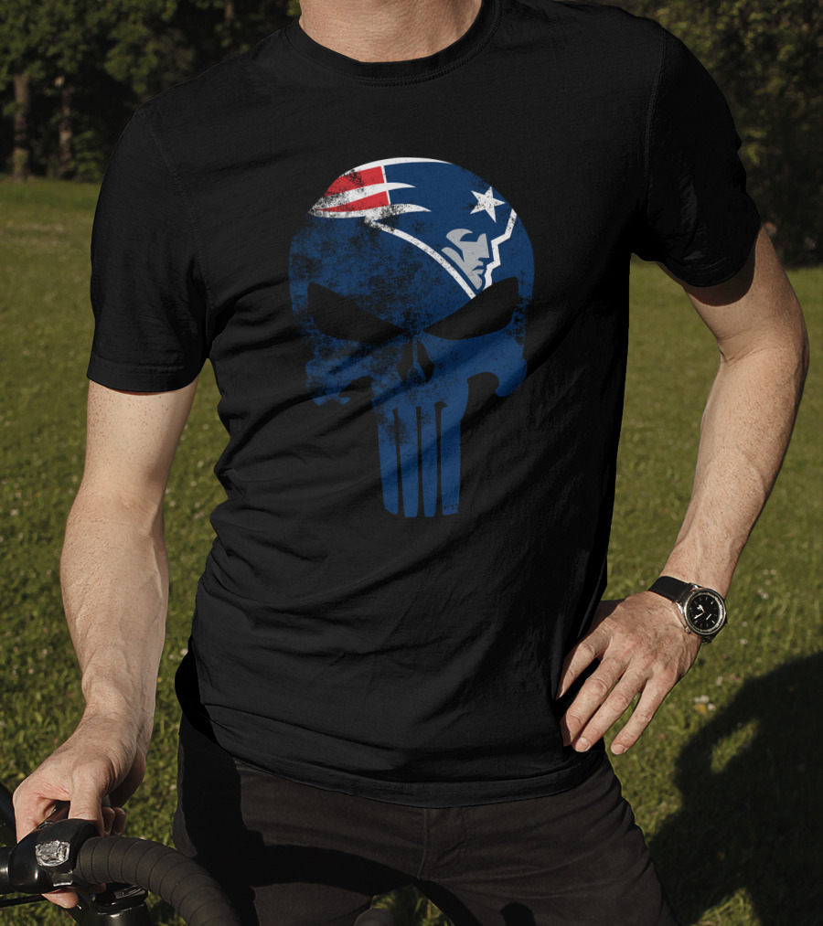 New England Patriots Skull Punisher Logo Fusion T-Shirt