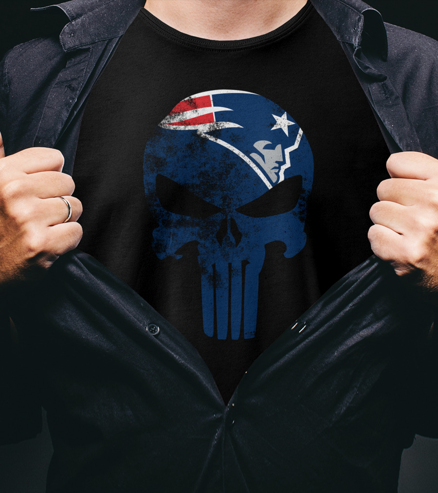 New England Patriots Skull Punisher Logo Fusion T-Shirt