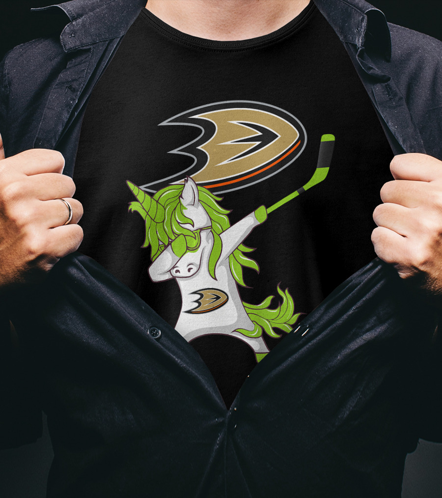 St Patrick Day Dabbing Unicorn Anaheim Ducks Hockey Stick T-Shirt